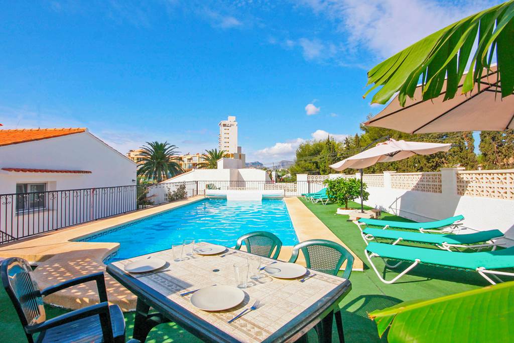ALC_89003_Villa_Calalga_0225_01.jpg
