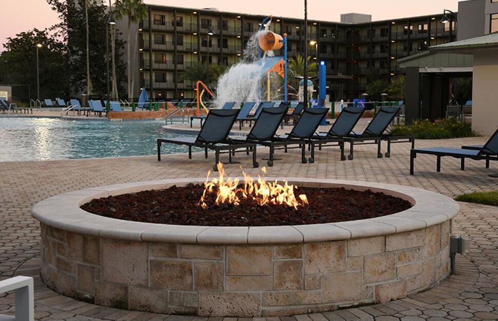 Wyndham-Lake-Buena-Vista-Resort-4.jpg