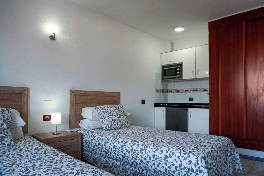 TFS_69386_Aparthotel_Las_Piramides_0921_05.jpg