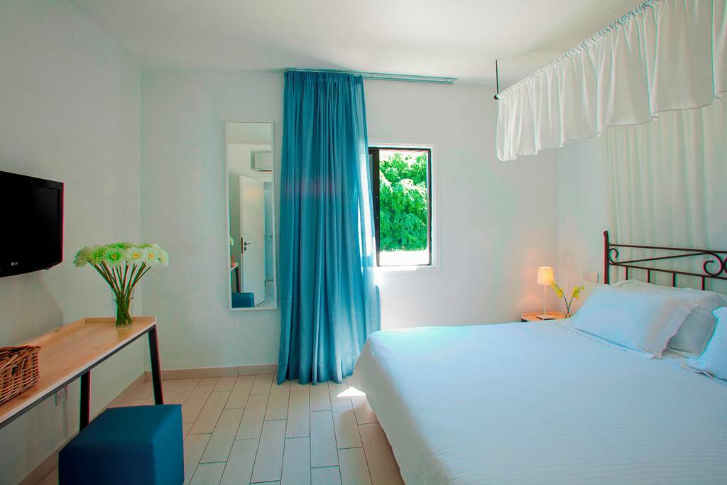 PFO_82527_Aliathon_Aegean_Apartments_1123_01.jpg