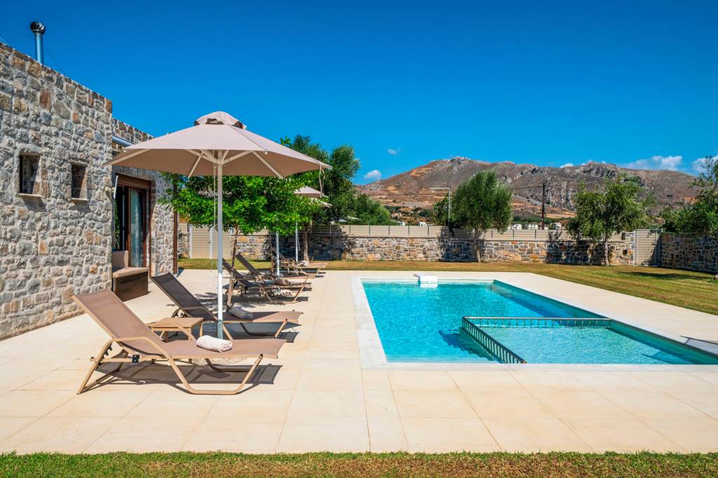 HER_88967_Ampelonas_Liatiko_Villa_0125_09.jpg