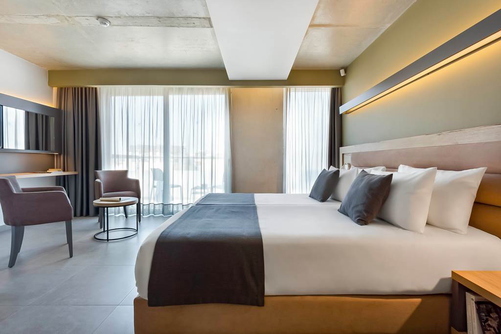 MLA_80448_ST_Azur_Hotel_1019_17.jpg