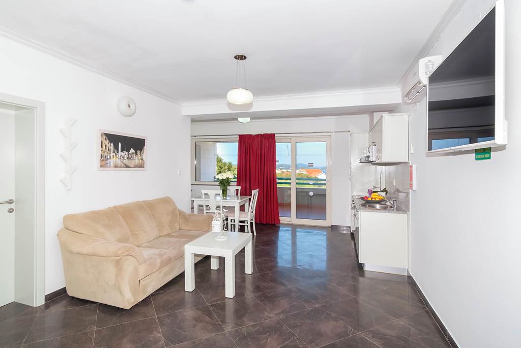 DBV_74660_Villa_Antea_Apartments_0820_04.jpg