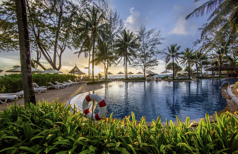 Katathani-Phuket-Beach-Resort-20.jpg