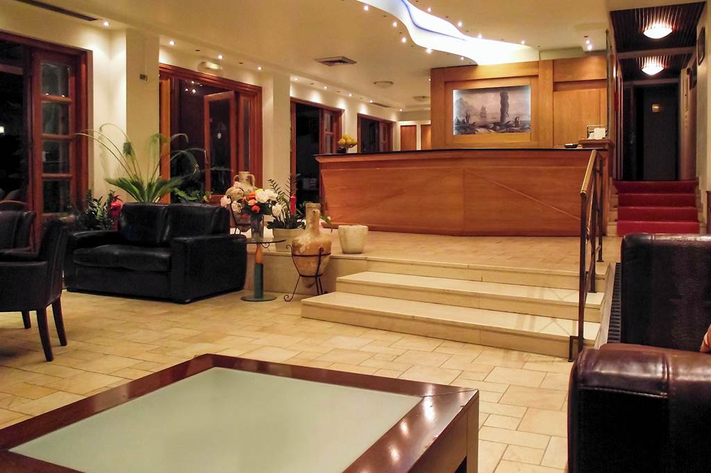 SMI_89214_Aeolis_Hotel_0225_09.jpg
