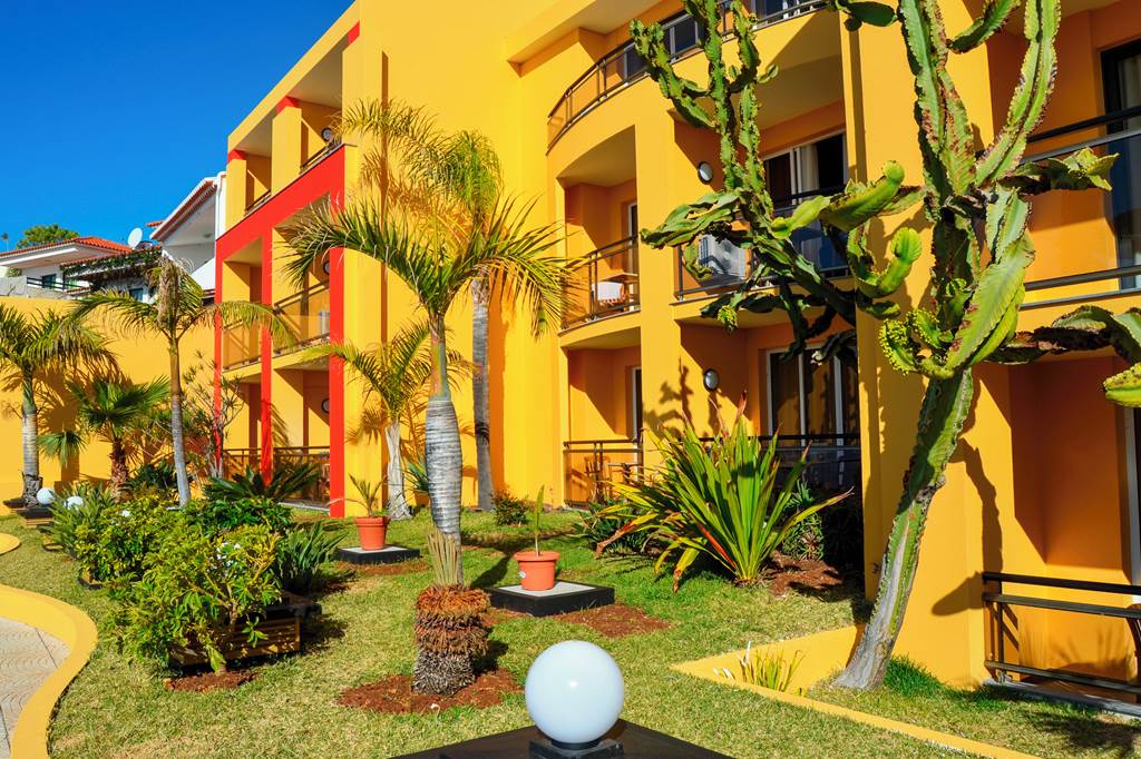 FNC_74956_Rocamar_Complex_-_Cais_da_Oliveira_0324_04.jpg