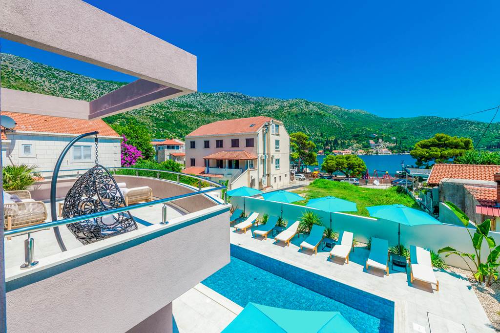 DBV_88266_Villa_Turquoise_Bay_1024_04.jpg