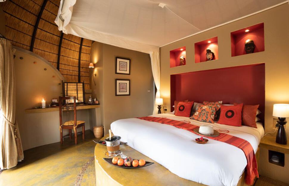 Hoyo-Hoyo-Safari-Lodge-1.jpg