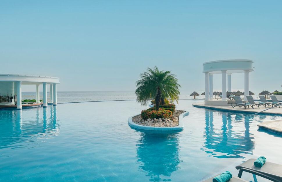 IBEROSTAR-Selection-Rose-Hall-Suite-22.jpg