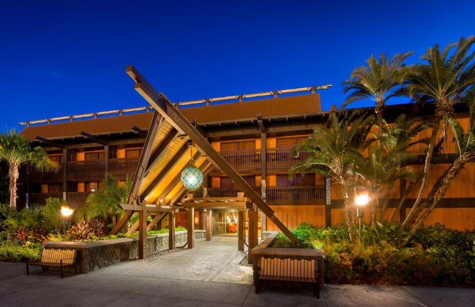 Disneys-Polynesian-Villas-Bungalows-8.jpg