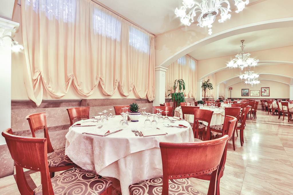 PSA_74402_Best_Western_Hotel_Guinigi_0816_06.jpg