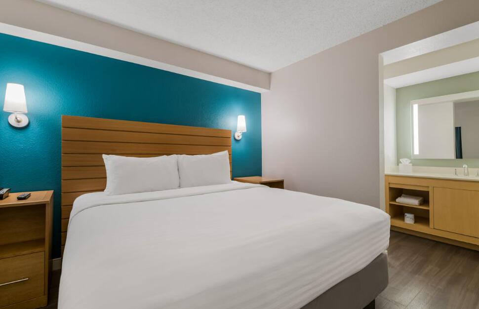 Sonesta-ES-Suites-Orlando-International-Drive-11.jpg