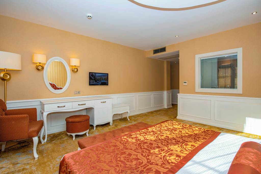 DLM_74616_Han_Deluxe_Hotel_0524_02.jpg