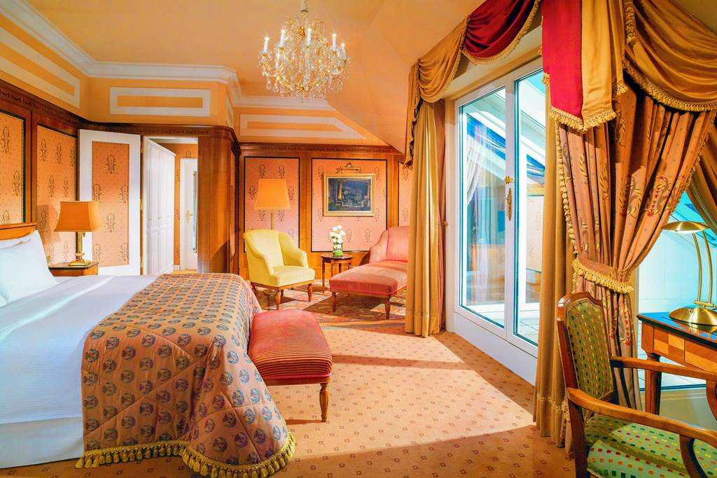 VIE_85746_Hotel_Bristol_a_Luxury_Collection_Hotel_Vienna_0623_37.jpg