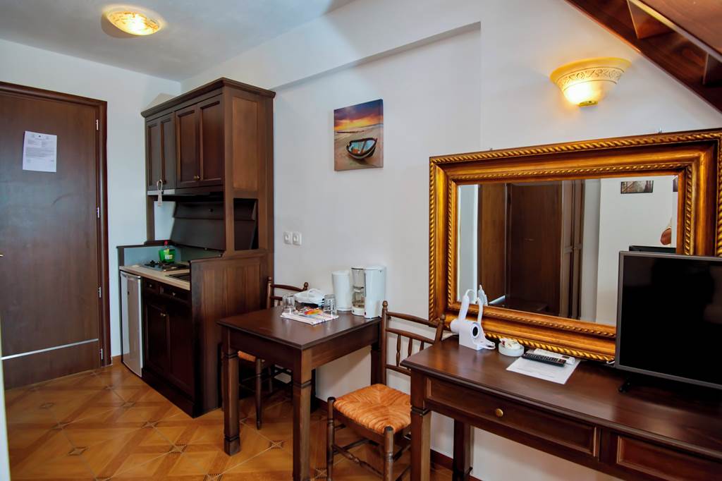 JSI_83235_Marilena_Apartments_1021_09.jpg