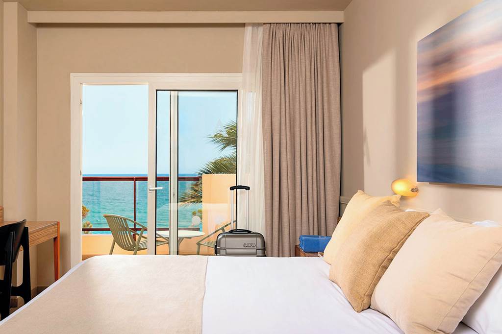 GRO_73469_Aqua_Hotel_Promenade_0724_24.jpg