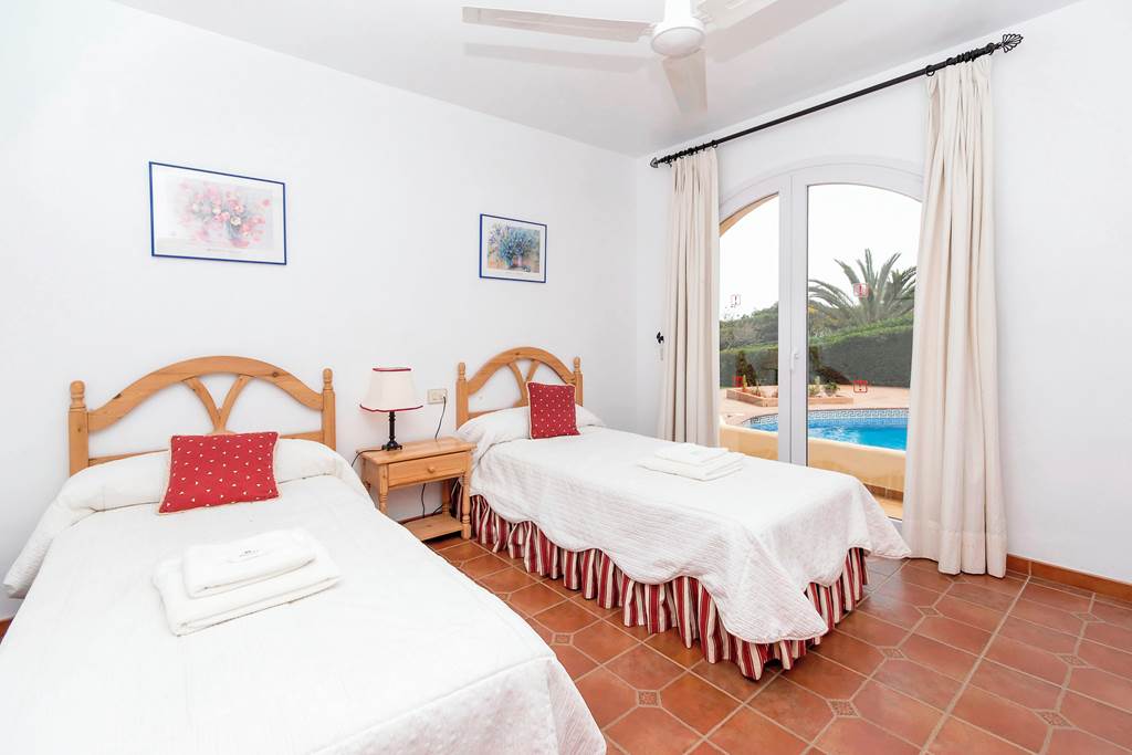 ALC_85440_Villa_Acomari_19_0523_08.jpg