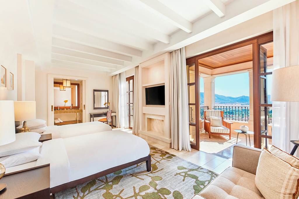 PMI_85056_Cap_Vermell_Grand_Hotel_0123_70.jpg