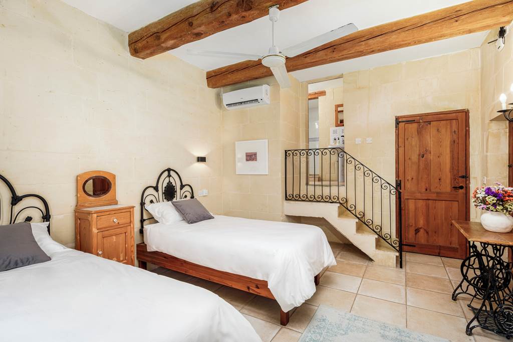 MLA_88185_Villa_Tal_Patri_Ghasri_1024_06.jpg