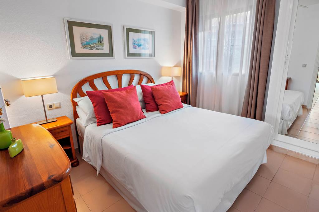 AGP_85377_Ramada_Hotels_and_Suites_0423_24.jpg