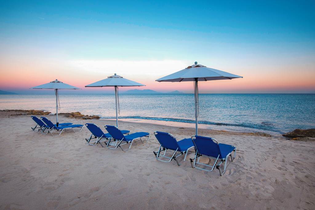 KGS_73978_Grand_Blue_Beach_Hotel_1023_16.jpg