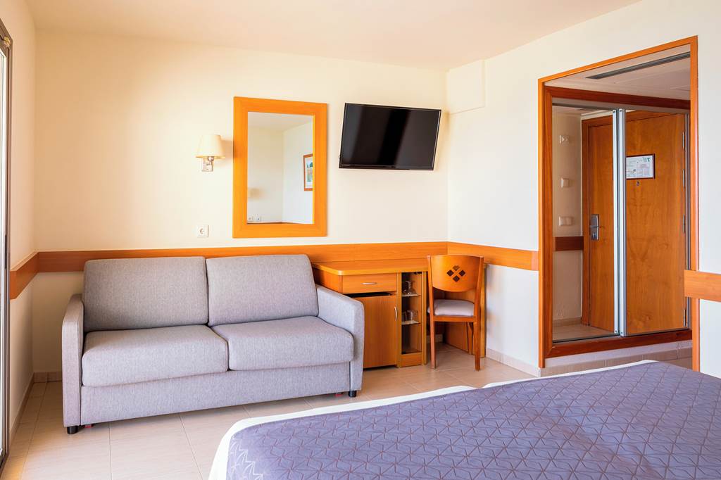 GRO_73512_htop_Pineda_Palace_Hotel_0424_01.jpg