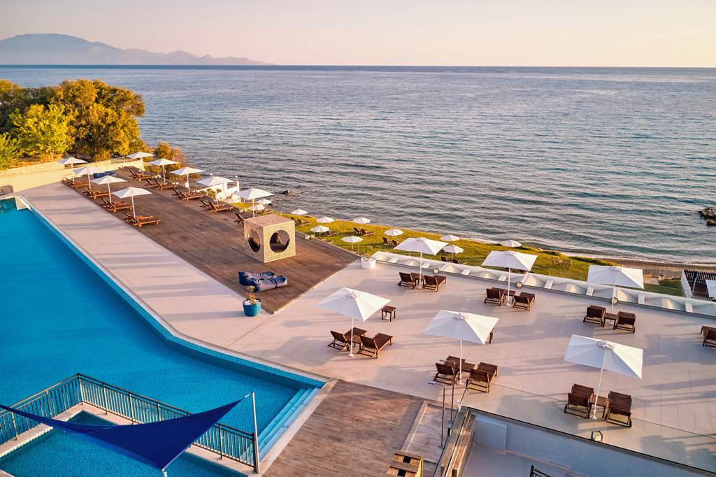 ZTH_83350_Cavo_Orient_Beach_Hotel_1221_06.jpg