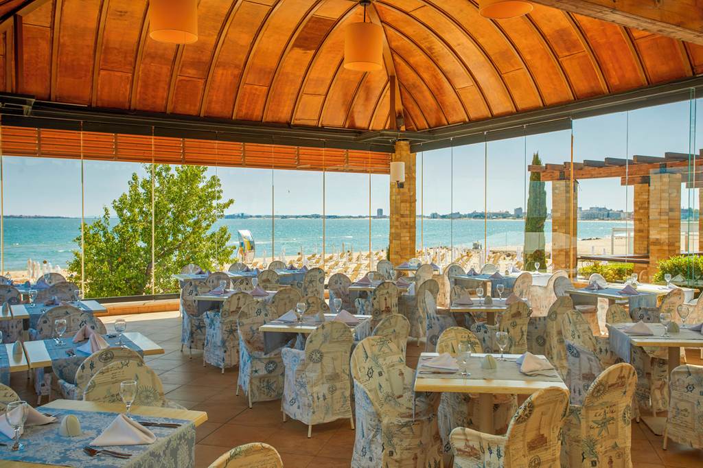 BOJ_84522_Dreams_Sunny_Beach_0623_30.jpg
