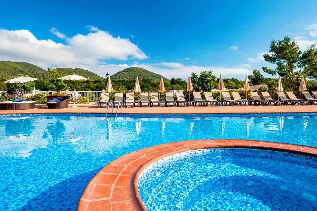 IBZ_70451_Invisa_Figueral_Resort_0220_10.jpg