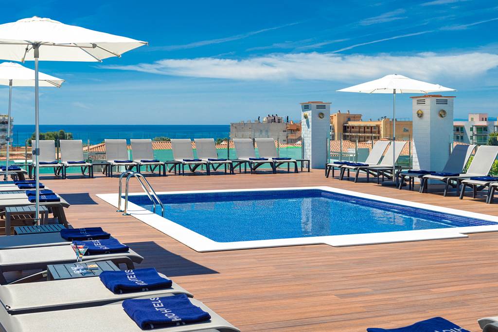 REU_2669_H10_Delfin_Hotel_0717_04.jpg