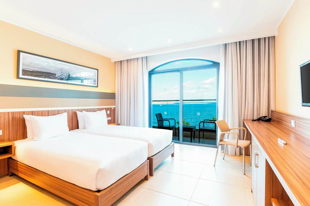 MLA_72625_DoubleTree_by_Hilton_Malta_0424_01.jpg