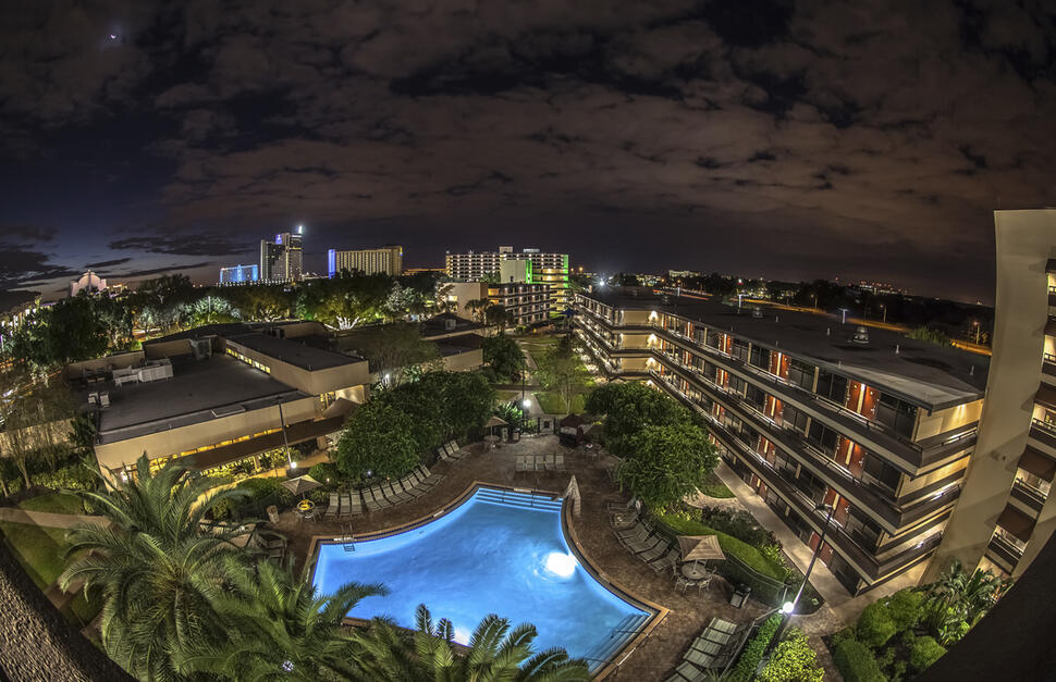 Rosen-Inn-at-Pointe-Orlando-22.jpg