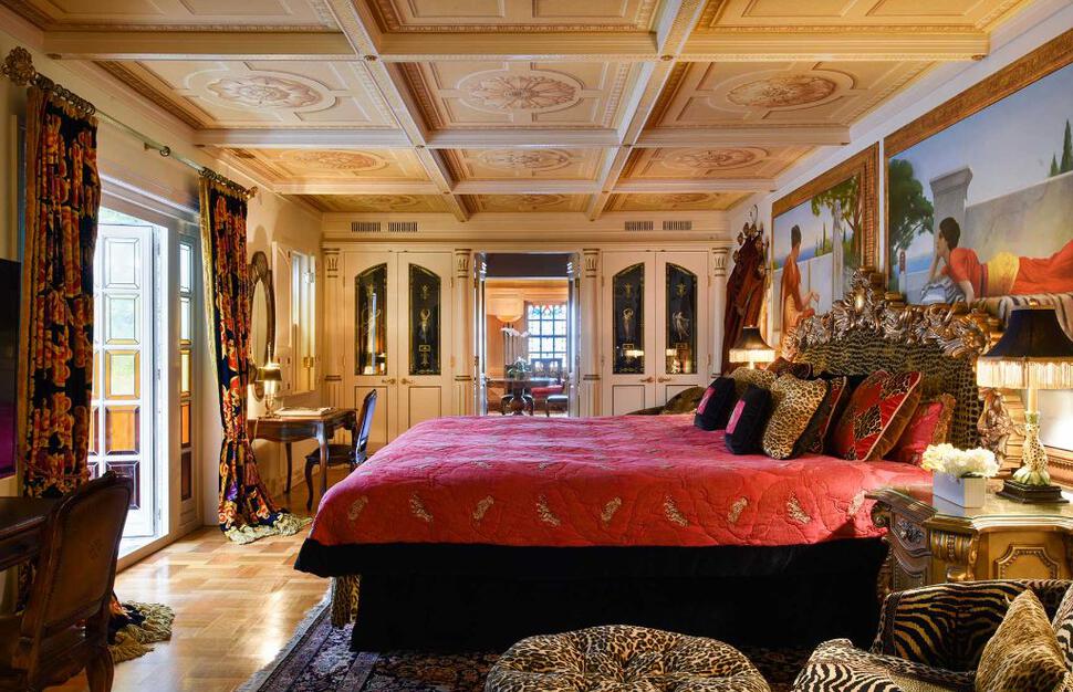 Villa-Casa-Casuarina-At-The-Former-Versace-Mansion-2.jpg