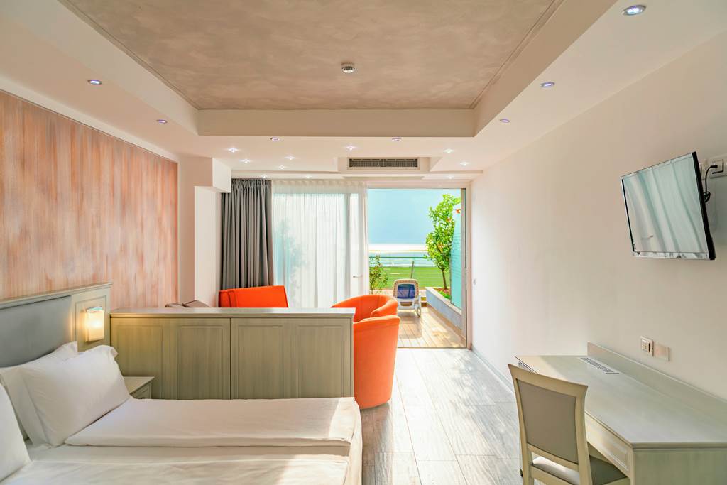 VRN_81562_Garda_Suite_Hotel_1224_01.jpg