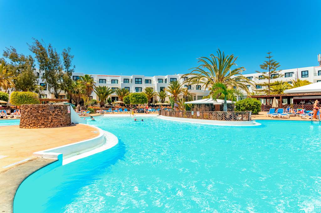 ACE_82836_Bluebay_Lanzarote_&_Aquapark_Costa_Teguise_0221_12.jpg