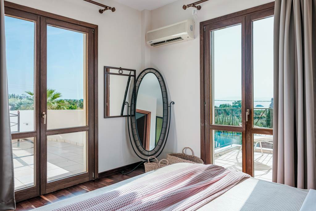 EFL_87185_Villa_Ionian_Sea_View_0924_15.jpg