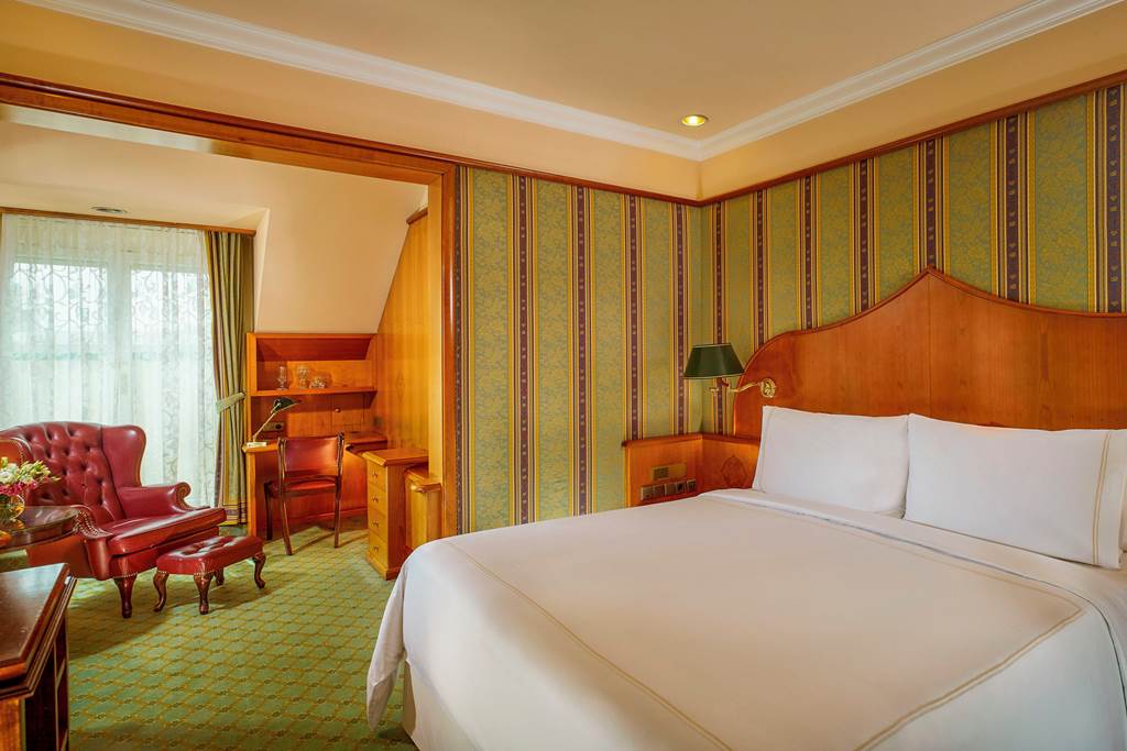 VIE_85746_Hotel_Bristol_a_Luxury_Collection_Hotel_Vienna_0623_18.jpg