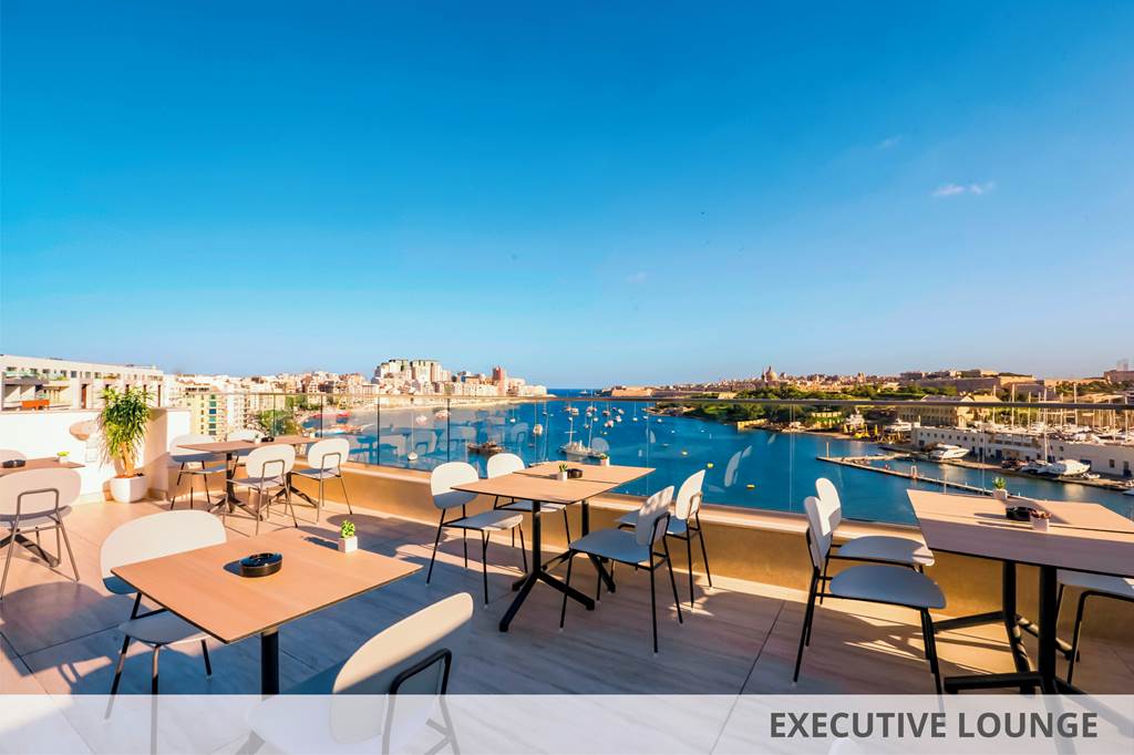 MLA_73648_115_The_Strand_Aparthotel_0422_05.jpg