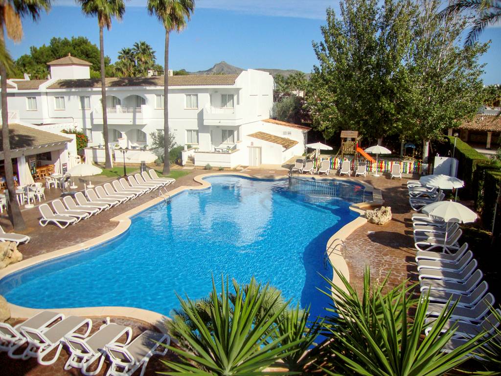PMI_73360_Solicito_Apts_1216_01.jpg