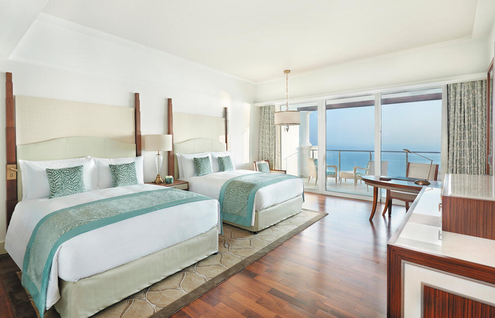 Waldorf-Astoria-Dubai-Palm-Jumeirah-4.jpg