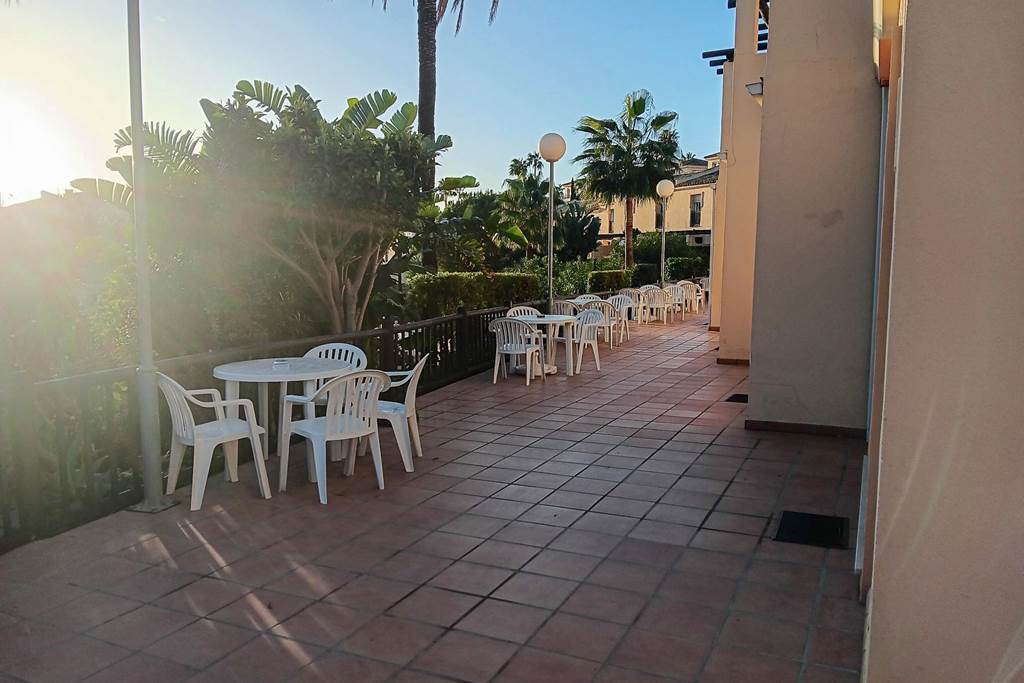 AGP_85377_Ramada_Hotels_and_Suites_1023_01.jpg