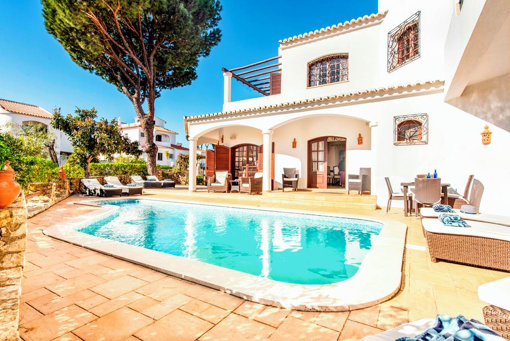 FAO_88744_Villa_Santa_Barbara_0125_09.jpg