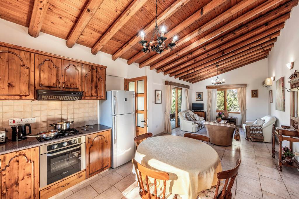 PFO_88845_Coral_Bay_Cottage_0125_09.jpg