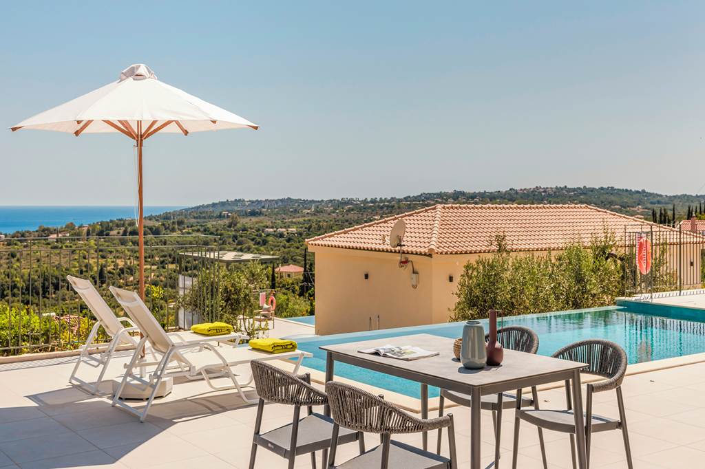 EFL_86855_Villa_Sciron_0724_03.jpg