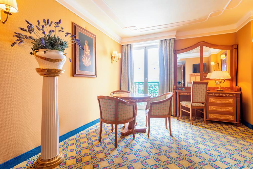 NAP_73331_Grand_Hotel_La_Pace_0523_33.jpg