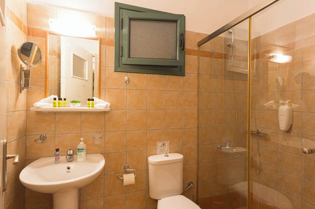 KLX_85716_Palataki_Apartments_and_Studios_1024_01.jpg