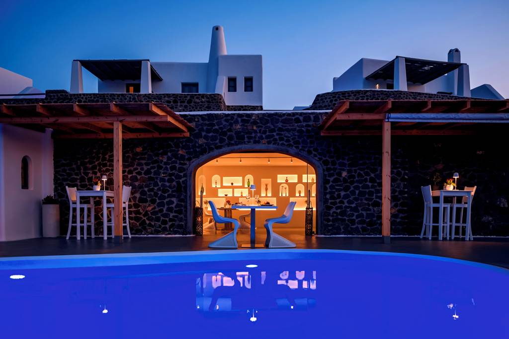 JTR_83353_Carpe_Diem_Santorini_1221_02.jpg