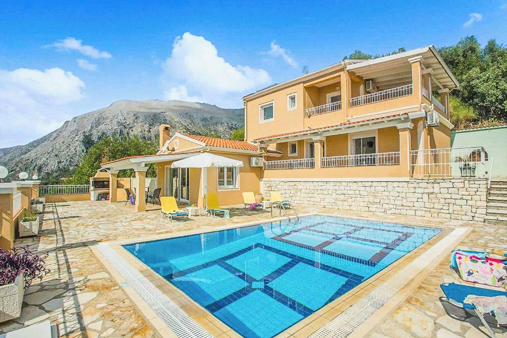 CFU_86658_Villa_Elena_Costa_Nissaki_1223_01.jpg