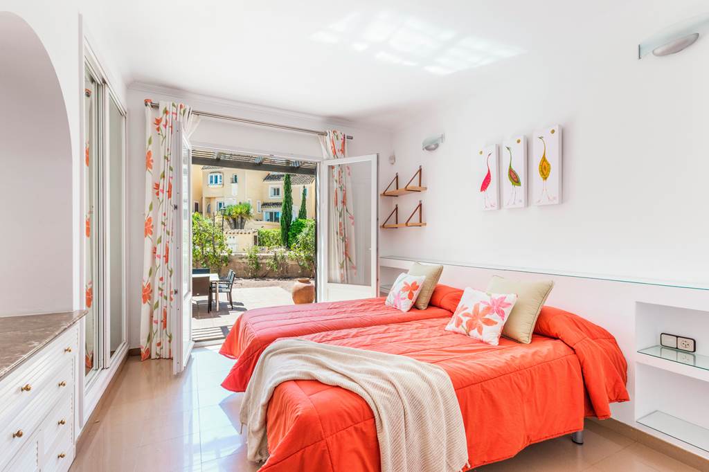 ALC_85425_Villa_Las_Brisas_86_0523_10.jpg