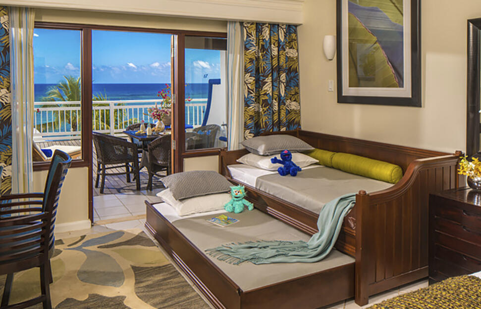 Beaches-Ocho-Rios-A-SpaGolf-Waterpark-Resort-23.jpg